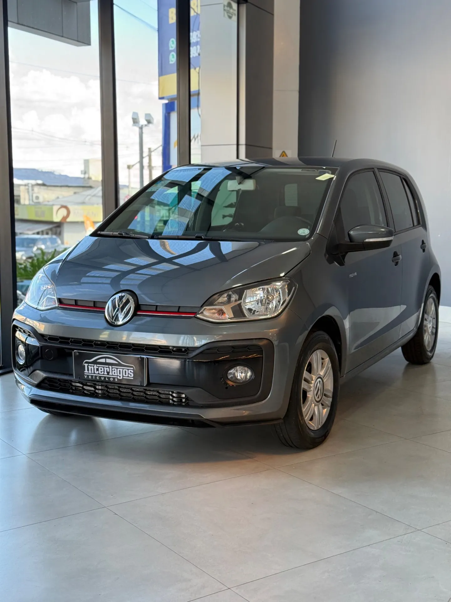 Volkswagen Up! Move 1.0 TSI Total Flex 12V 5P - foto 2