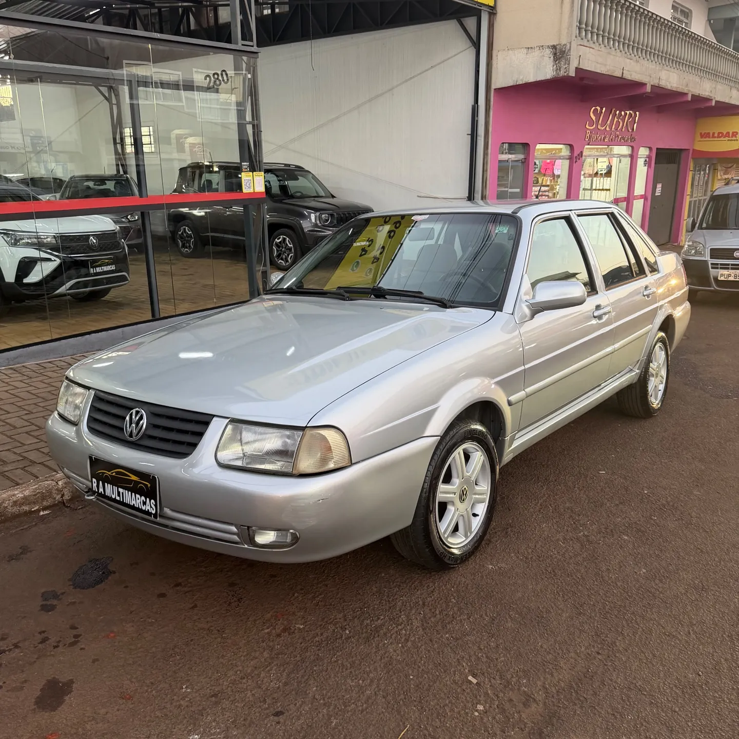Volkswagen Santana 2.0 Mi 2P E 4P - foto 2