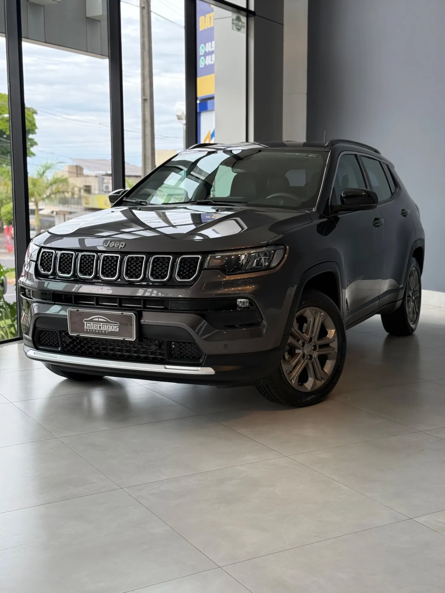 Jeep Compass Long T270 1.3 Tb 4X2 Flex Automático - foto 2