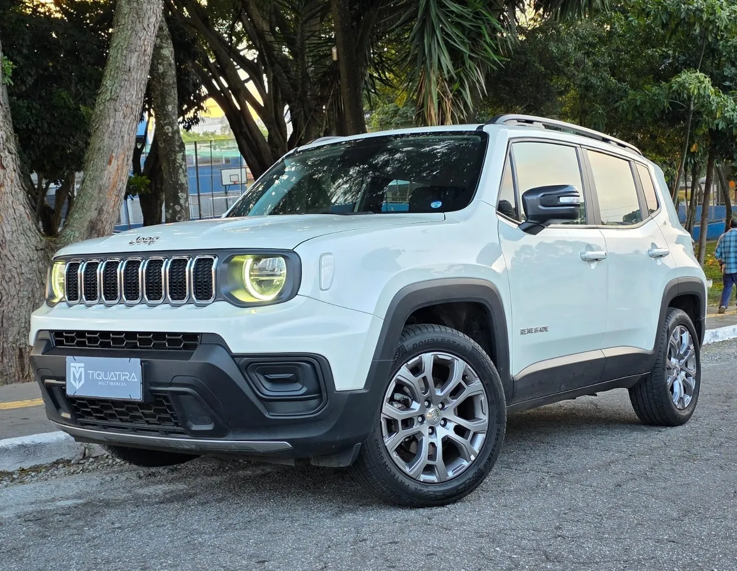 Jeep Renegade Long T270 1.3 Tb 4X2 Flex Automático - foto 2