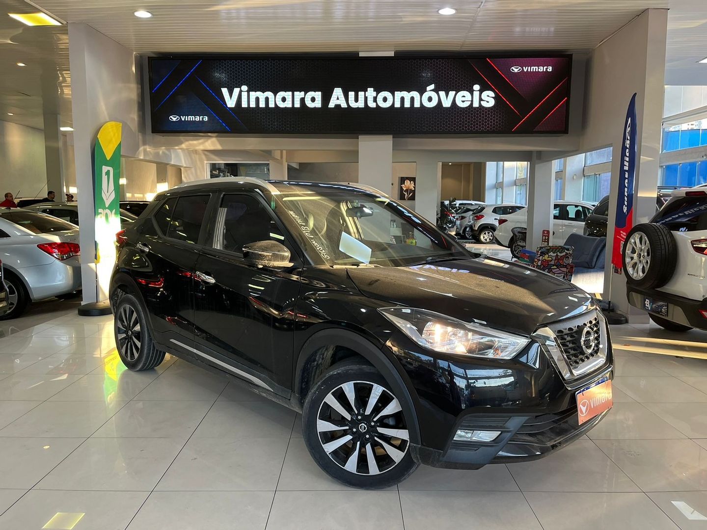 Nissan KICKS SL 1.6 16V FlexStar 5p Aut.