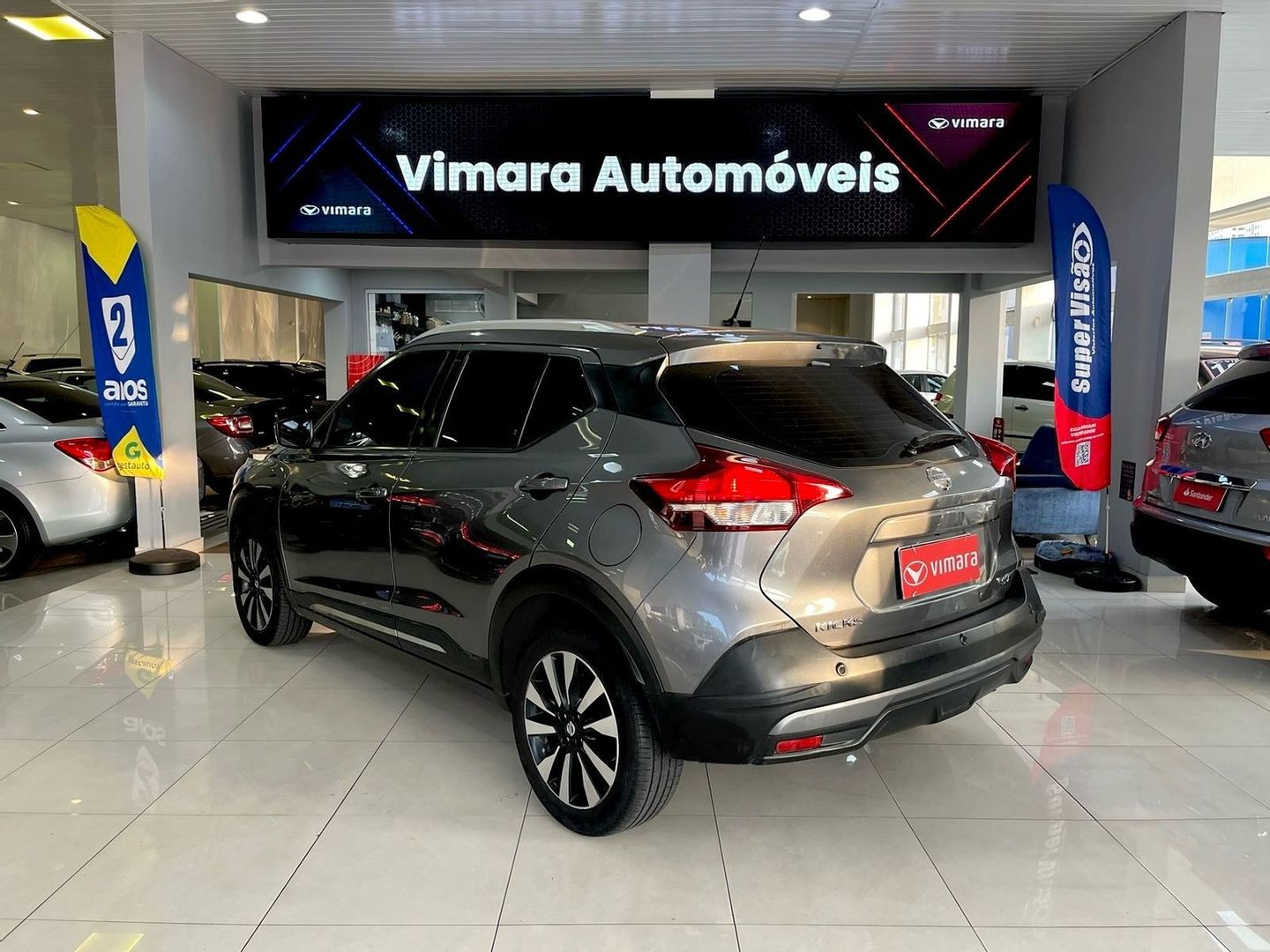 Nissan KICKS SV 1.6 16V FlexStar 5p Aut.