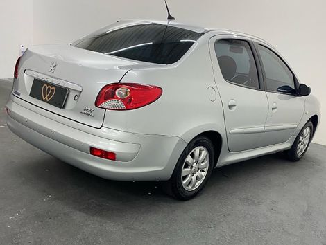 Peugeot 207 Sedan Passion XR 1.4 Flex 8V 4p