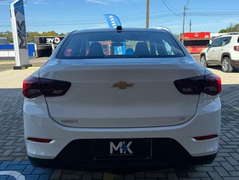 Chevrolet ONIX SEDAN Plus LT 1.0 12V Flex 4p Mec.