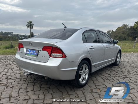 Honda Civic Sedan LXS 1.8/1.8 Flex 16V Aut. 4p