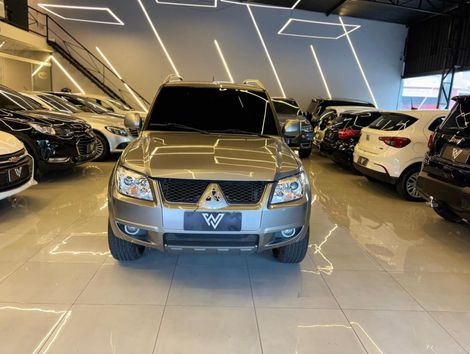Mitsubishi Pajero TR4 2.0/ 2.0 Flex 16V 4x4 Aut.