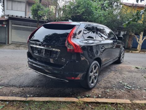 Volvo XC 60 R-DESIGN 3.0 304cv AWD 5p