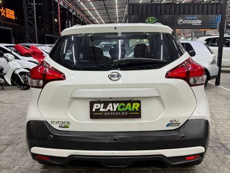 Nissan KICKS SV 1.6 16V FlexStar 5p Aut.