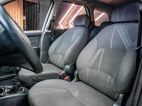 Fiat Palio Week. ATTRACTIVE 1.4 Fire Flex 8V