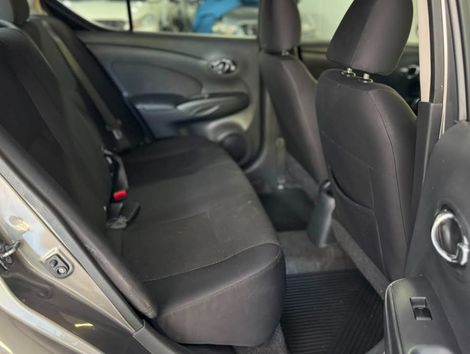 Nissan VERSA SL 1.6 16V Flex Fuel 4p Mec.