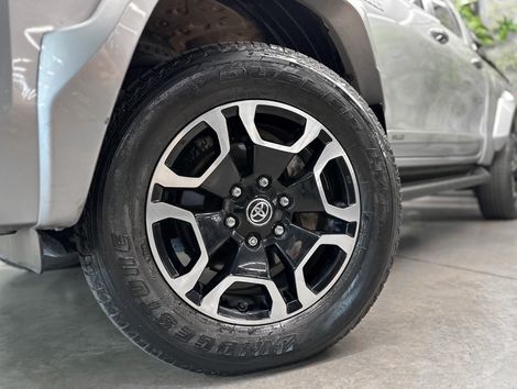 Toyota Hilux CD SRX 4x4 2.8 TDI 16V Diesel Aut.