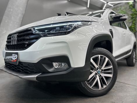 Fiat Strada Volcano 1.3 Flex 8V CD