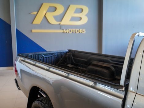Toyota Hilux CS 4x4 2.8 TDI Diesel Mec.