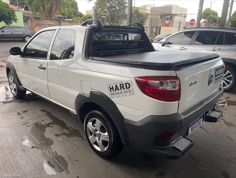 Fiat Strada 1.4 CD Hard Working