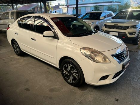 Nissan VERSA SV 1.6 16V Flex Fuel 4p Mec.
