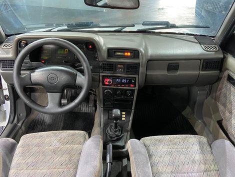Chevrolet Kadett GSi / GS 2.0