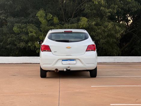 Chevrolet ONIX HATCH Joy 1.0 8V Flex 5p Mec.