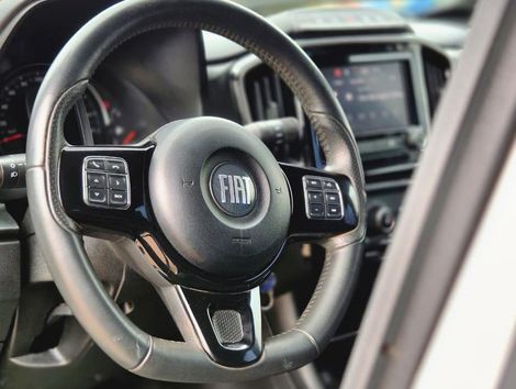 Fiat Strada Volcano 1.3 Flex 8V CD Aut.