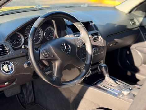 Mercedes C-180 CGI Classic 1.8 16V 156cv Aut.
