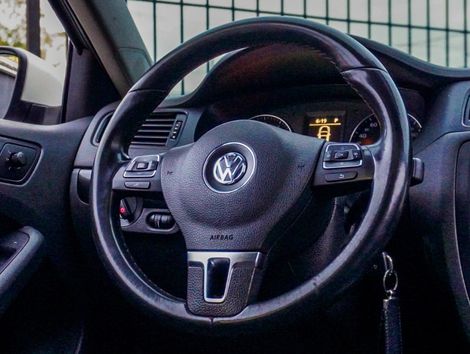 VolksWagen JETTA Comfortline 2.0 T.Flex 8V 4p Tipt.