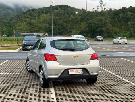 Chevrolet ONIX HATCH LT 1.0 8V FlexPower 5p Mec.