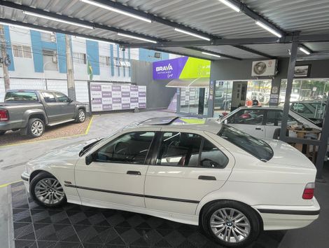 BMW 328i Touring/Sport
