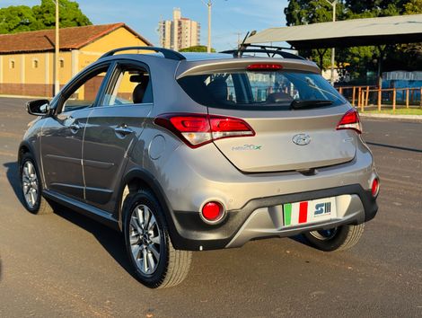 Hyundai HB20X Premium 1.6 Flex 16V Aut.