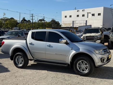 Mitsubishi L200 Triton HPE 3.5 CD V6 24V Flex Aut.