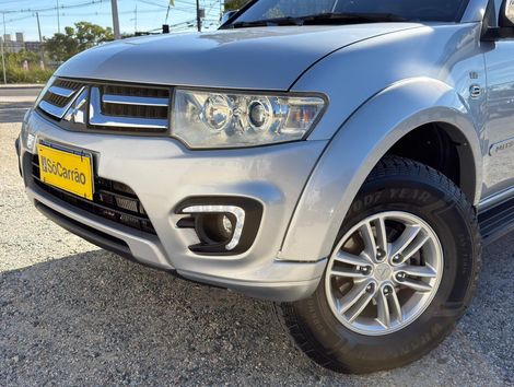 Mitsubishi L200 Triton HPE 3.5 CD V6 24V Flex Aut.