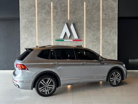 VolksWagen TIGUAN Allspac R-Line 300 TSI 2.0 