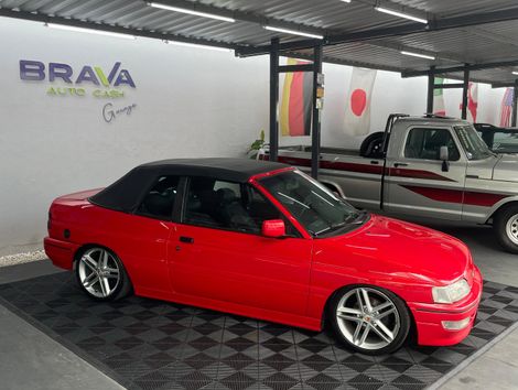 Ford Escort XR3 2.0i Conversível