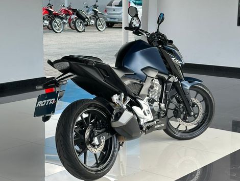 HONDA CB 300F Twister Flex