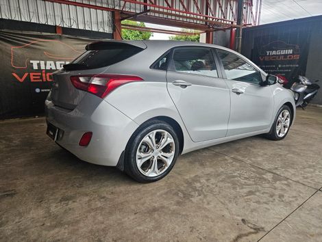 Hyundai i30 1.8 16V Aut. 5p