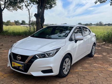 Nissan VERSA Sense 1.6 16V Flex Aut.