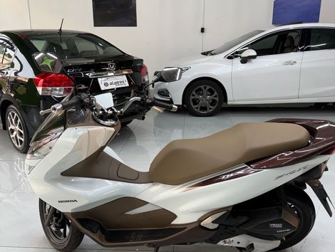HONDA PCX 150/DLX