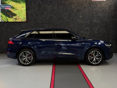 Audi Q8 Perfo. 3.0 TFSI Quattro S-tron/(Híb.)