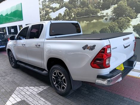 Toyota Hilux CD SRX 4x4 2.8 TDI 16V Diesel Aut.