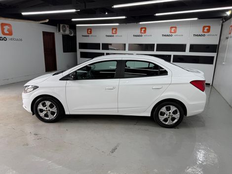 Chevrolet ONIX SEDAN Plus LT 1.0 12V Flex 4p Mec.