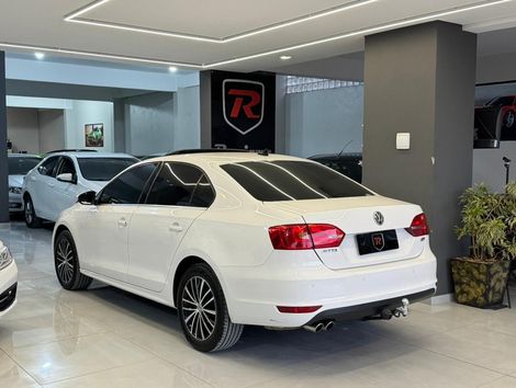 VolksWagen JETTA Highline 2.0 TSI 16V 4p Tiptronic