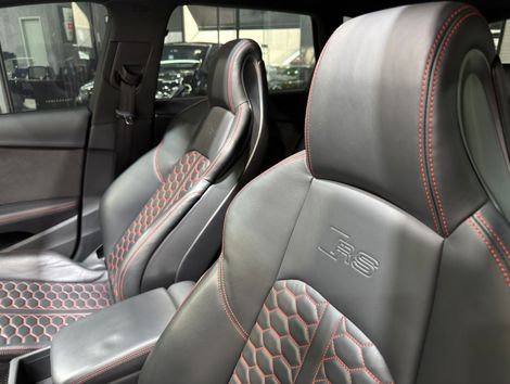 Audi RS4 2.9 Avant V6 TFSI Quattro Tiptronic