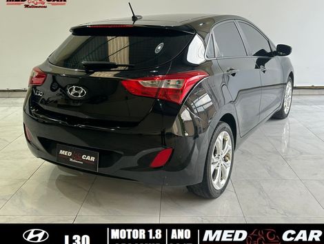 Hyundai i30 1.8 16V Aut. 5p