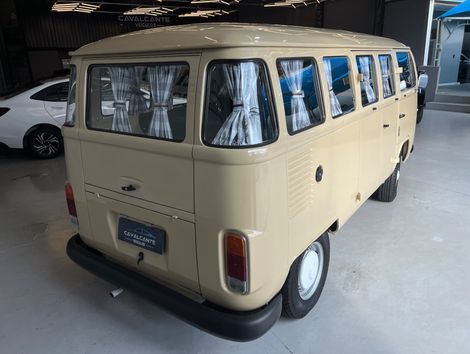 VolksWagen Kombi Standard/ Luxo/ Série Prata