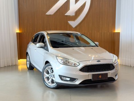 Ford Focus 2.0 16V/SE/SE Plus Flex 5p Aut.