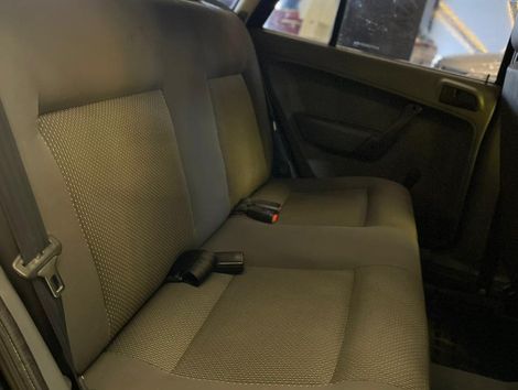 VolksWagen Gol City (Trend)/Titan 1.0 T. Flex 8V 4p