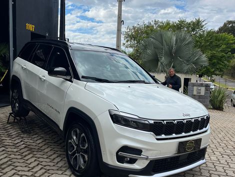 Jeep Commander Limited T270 1.3 TB Flex Aut.