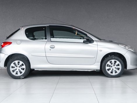 Peugeot 207 XR 1.4 Flex 8V 3p
