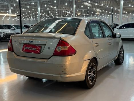 Ford Fiesta Sedan 1.0 8V Flex 4p