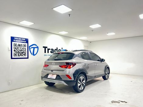 Hyundai HB20X Diamond 1.6 Flex 16V Aut.
