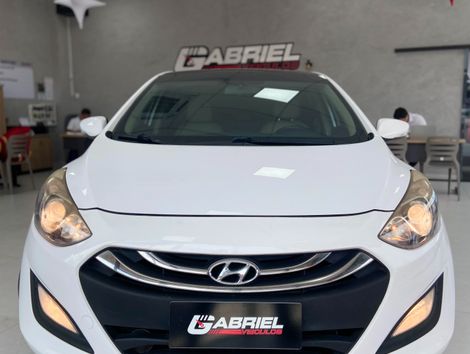 Hyundai i30 1.8 16V Aut. 5p