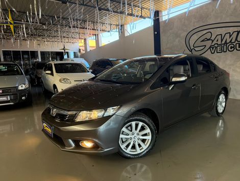 Honda Civic Sedan LXR 2.0 Flexone 16V Aut. 4p